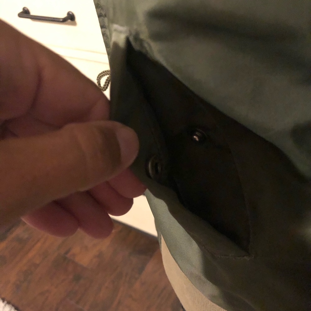 Super cute Juicy Couture bomber Jacket - Picture 6 of 15